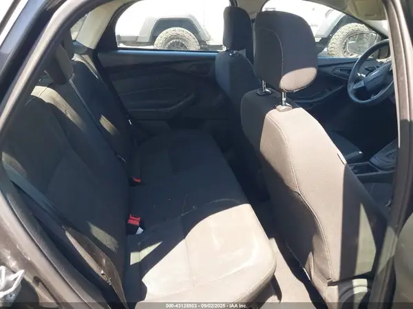 1FADP3E26GL362194 2016 FORD FOCUS - Image 8