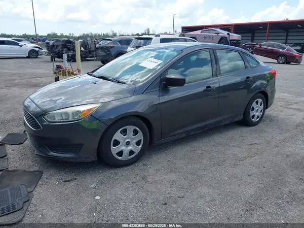 1FADP3E26GL376838 2016 FORD FOCUS - Image 2