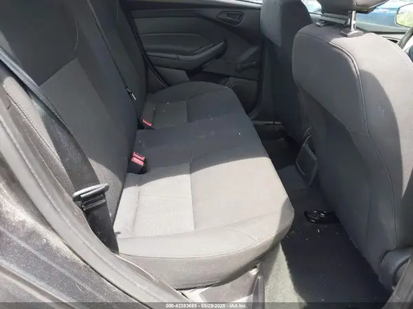 1FADP3E26GL376838 2016 FORD FOCUS - Image 8