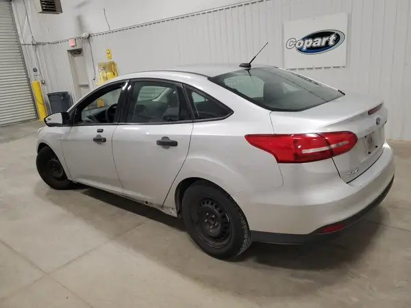 1FADP3E26GL381201 2016 FORD FOCUS - Image 2