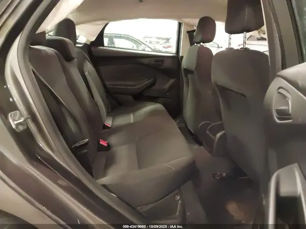 1FADP3E26GL382123 2016 FORD FOCUS - Image 8