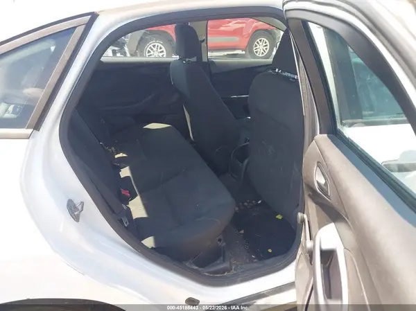 1FADP3E26GL387094 2016 FORD FOCUS - Image 8