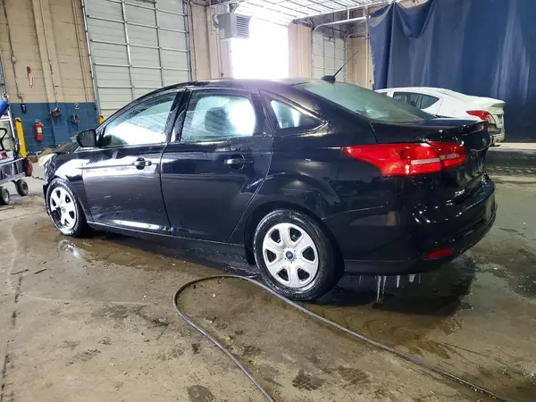 1FADP3E26GL390738 2016 FORD FOCUS - Image 2