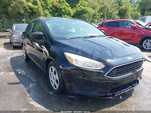 1FADP3E26GL393235 2016 FORD FOCUS - Image 1