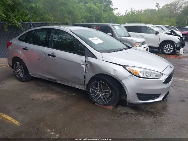 1FADP3E26GL404962 2016 FORD FOCUS - Image 1