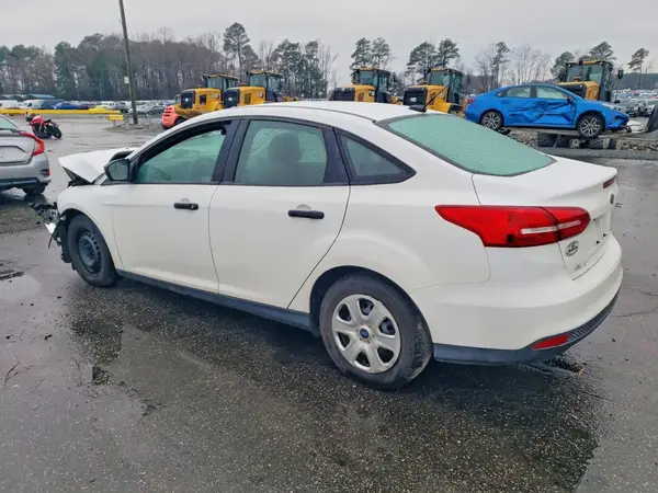 1FADP3E26HL224284 2017 FORD FOCUS - Image 2