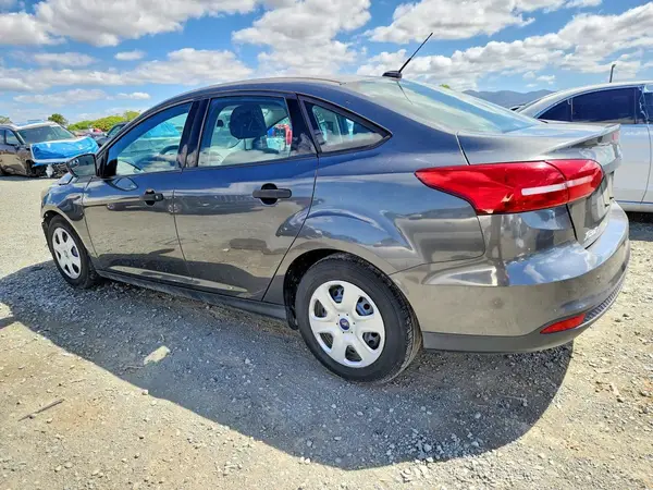 1FADP3E26HL230554 2017 FORD FOCUS - Image 2