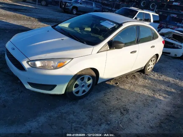 1FADP3E26HL231915 2017 FORD FOCUS - Image 2