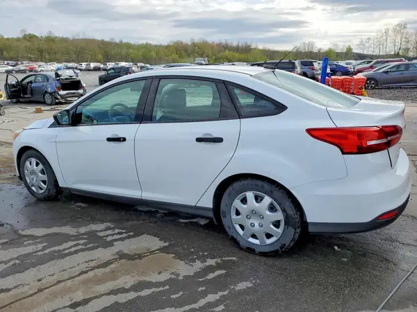 1FADP3E26HL234619 2017 FORD FOCUS - Image 2