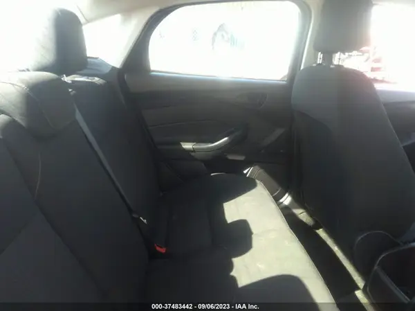 1FADP3E26HL262940 2017 FORD FOCUS - Image 8