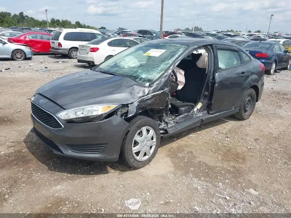 1FADP3E26HL274294 2017 FORD FOCUS - Image 2