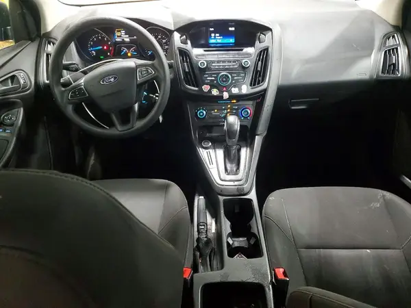 1FADP3E26HL277261 2017 FORD FOCUS - Image 8