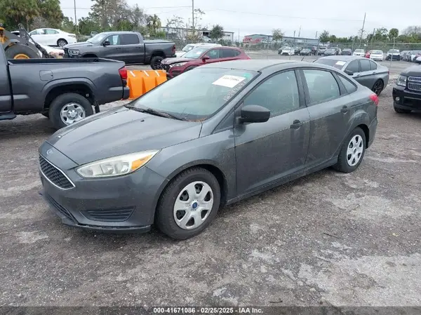 1FADP3E26HL312395 2017 FORD FOCUS - Image 2
