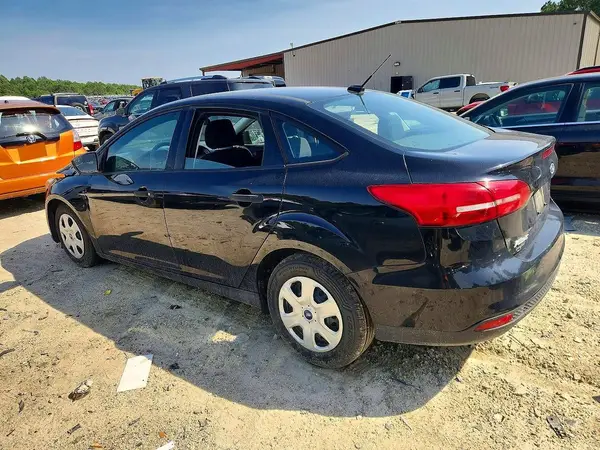 1FADP3E26HL335921 2017 FORD FOCUS - Image 2
