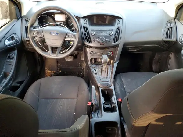 1FADP3E26JL202128 2018 FORD FOCUS - Image 8