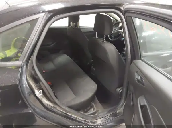 1FADP3E26JL208124 2018 FORD FOCUS - Image 8