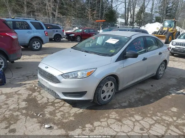 1FADP3E26JL213873 2018 FORD FOCUS - Image 2