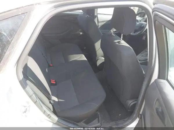 1FADP3E26JL213873 2018 FORD FOCUS - Image 8