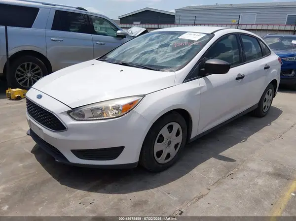 1FADP3E26JL230964 2018 FORD FOCUS - Image 2