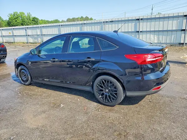 1FADP3E26JL271336 2018 FORD FOCUS - Image 2