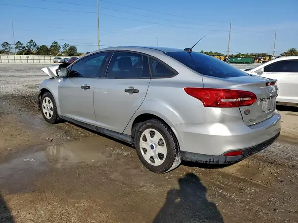 1FADP3E26JL284894 2018 FORD FOCUS - Image 2