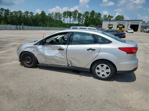 1FADP3E26JL297449 2018 FORD FOCUS - Image 2