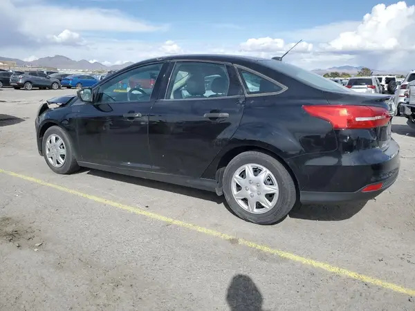 1FADP3E26JL329574 2018 FORD FOCUS - Image 2