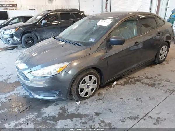 1FADP3E27GL202132 2016 FORD FOCUS - Image 2