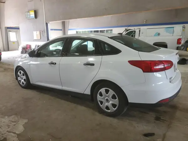 1FADP3E27GL224390 2016 FORD FOCUS - Image 2