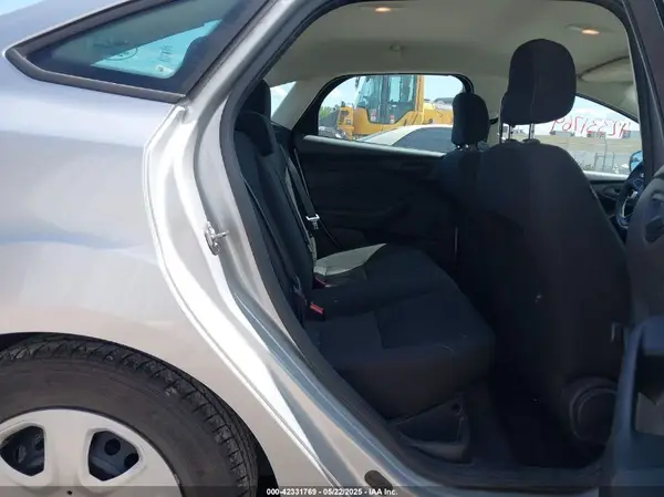 1FADP3E27GL225295 2016 FORD FOCUS - Image 8
