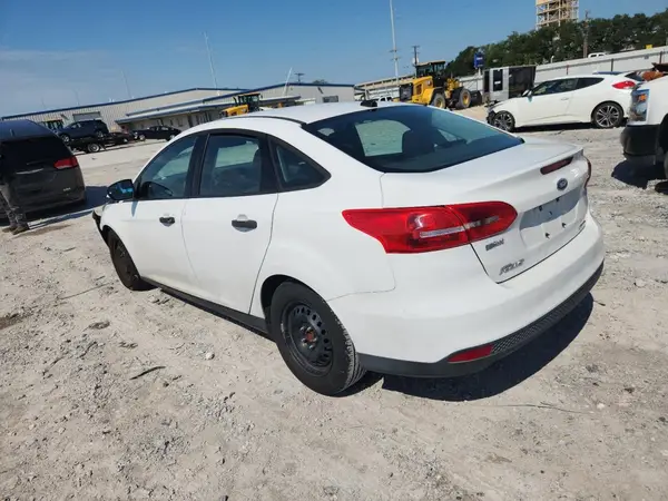 1FADP3E27GL235325 2016 FORD FOCUS - Image 2