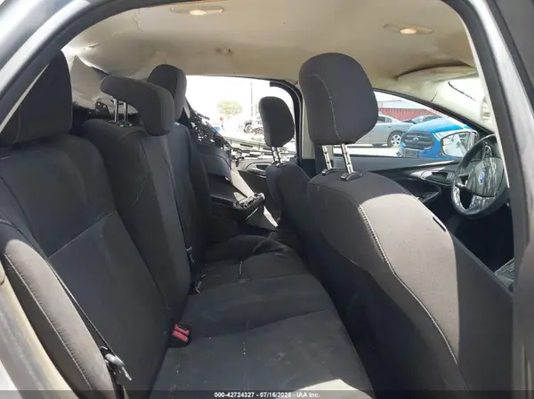 1FADP3E27GL245434 2016 FORD FOCUS - Image 8