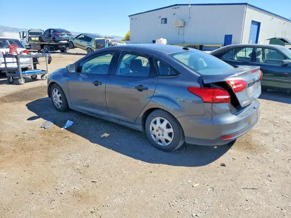 1FADP3E27GL247068 2016 FORD FOCUS - Image 2