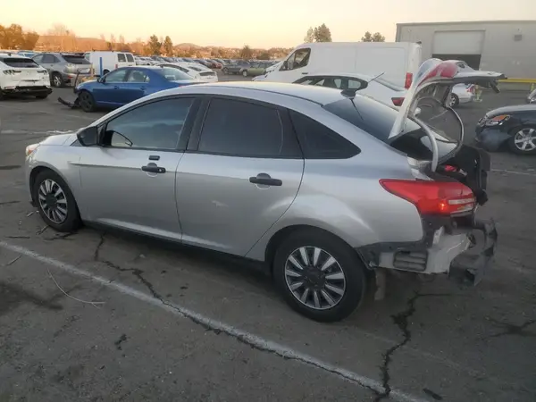 1FADP3E27GL254831 2016 FORD FOCUS - Image 2