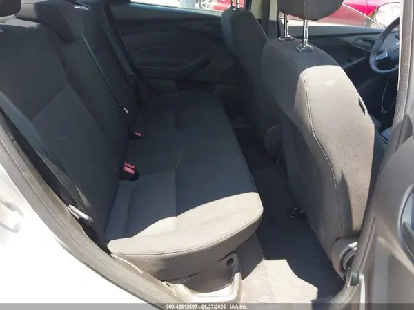 1FADP3E27GL266221 2016 FORD FOCUS - Image 8
