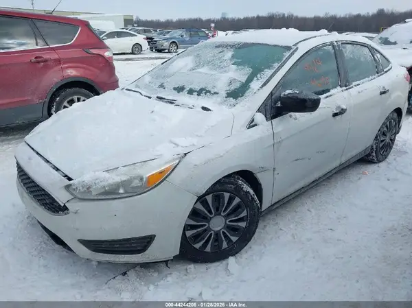 1FADP3E27GL274268 2016 FORD FOCUS - Image 2