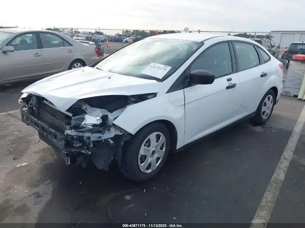 1FADP3E27GL304918 2016 FORD FOCUS - Image 2