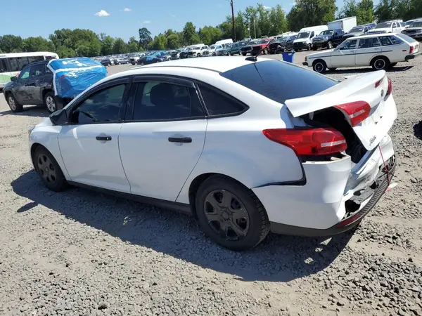 1FADP3E27GL339328 2016 FORD FOCUS - Image 2