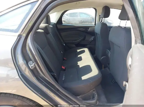 1FADP3E27GL342388 2016 FORD FOCUS - Image 8