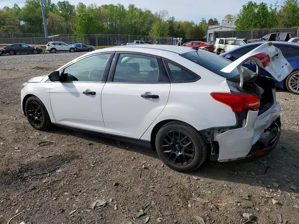 1FADP3E27GL348837 2016 FORD FOCUS - Image 2