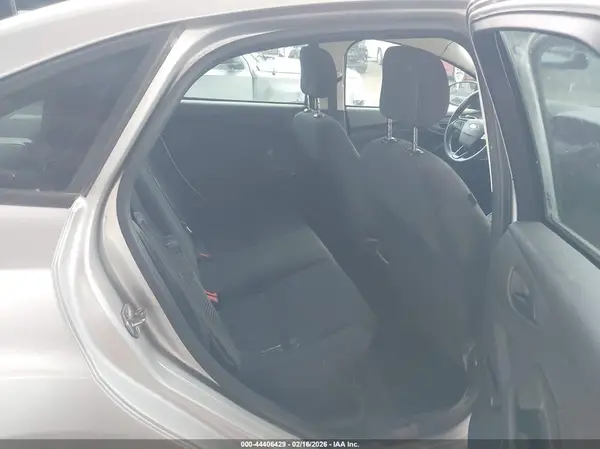1FADP3E27GL362785 2016 FORD FOCUS - Image 8