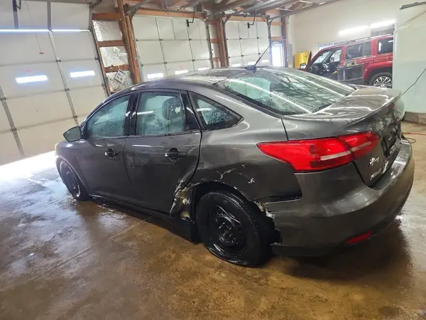 1FADP3E27GL371695 2016 FORD FOCUS - Image 2