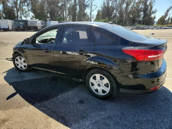 1FADP3E27GL387198 2016 FORD FOCUS - Image 2