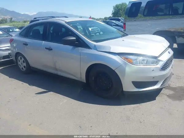 1FADP3E27GL397648 2016 FORD FOCUS - Image 1
