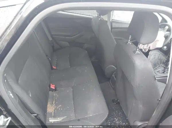 1FADP3E27HL201371 2017 FORD FOCUS - Image 8