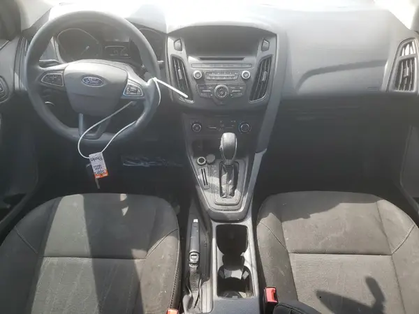 1FADP3E27HL214394 2017 FORD FOCUS - Image 8