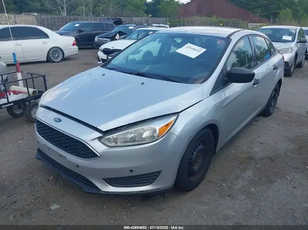 1FADP3E27HL237836 2017 FORD FOCUS - Image 2