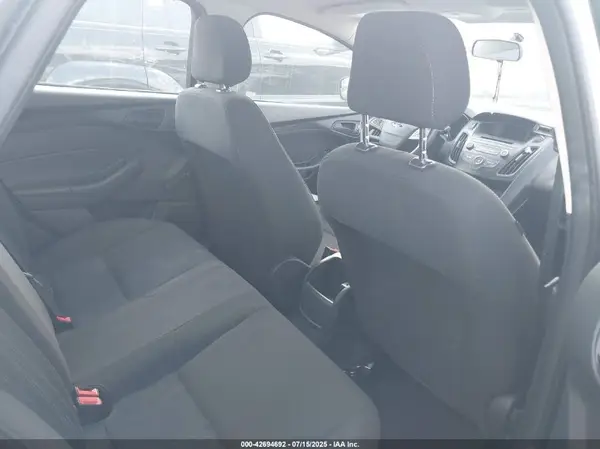 1FADP3E27HL237836 2017 FORD FOCUS - Image 8