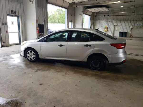 1FADP3E27HL243233 2017 FORD FOCUS - Image 2