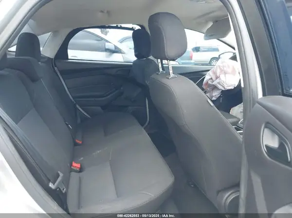 1FADP3E27HL267001 2017 FORD FOCUS - Image 8
